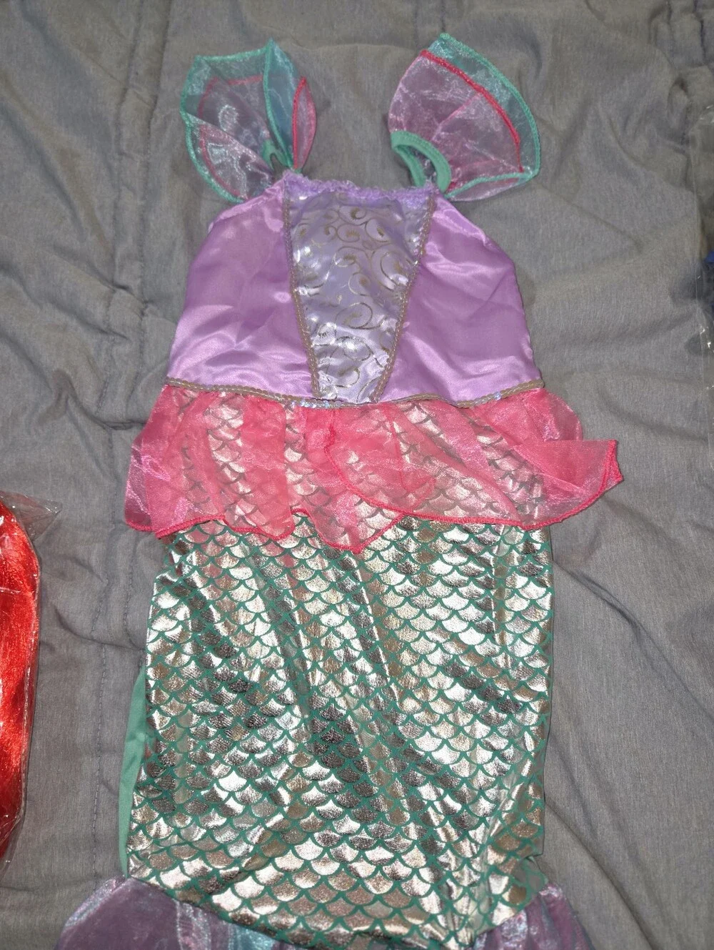 N/A comes dress